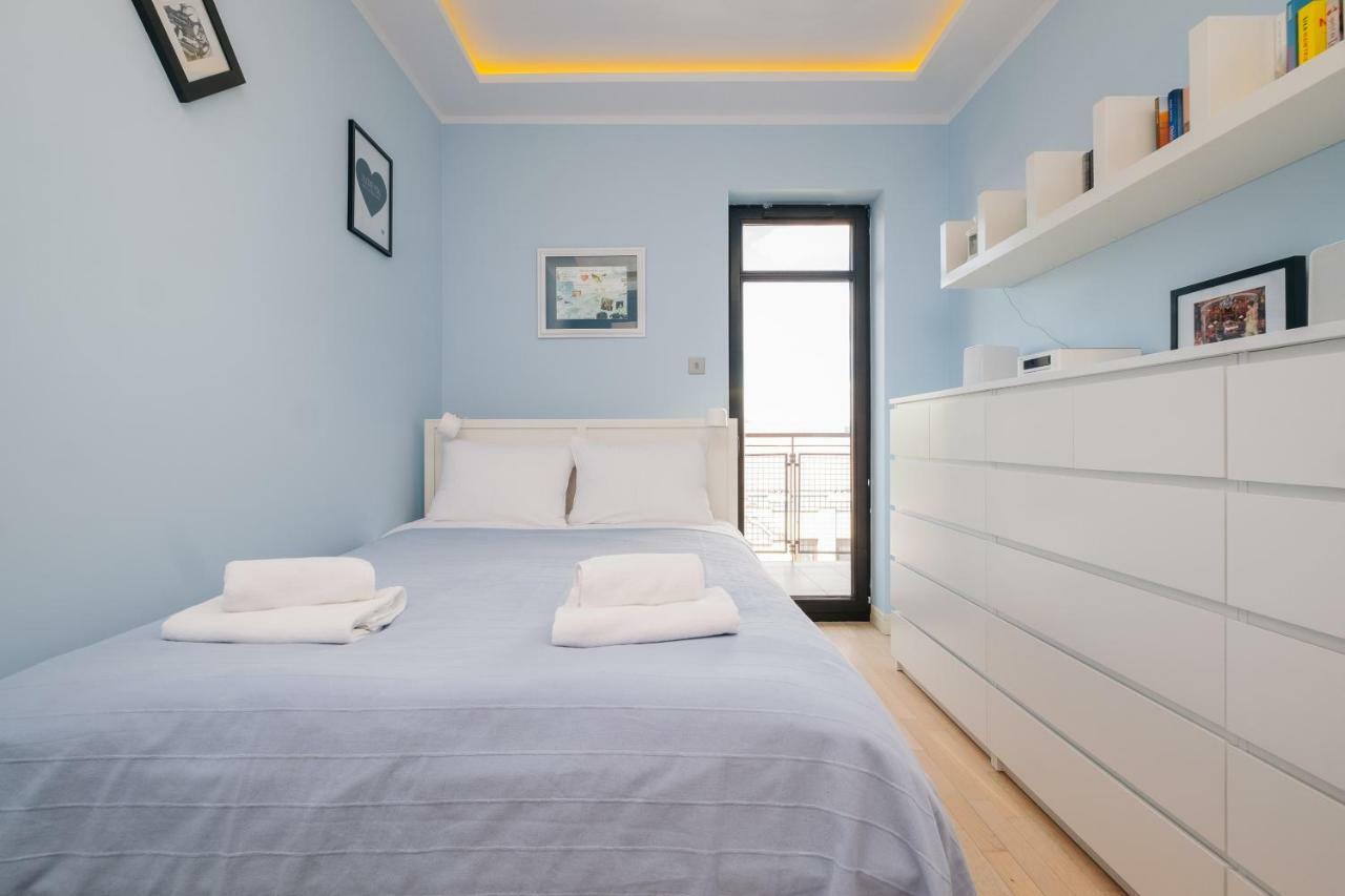 Modern Apartment Across The Ponds Warsaw Ngoại thất bức ảnh
